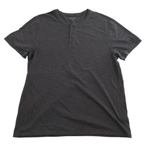 Vince 3-Button Henley Size XL Gray Shirt (Retail Price $90)